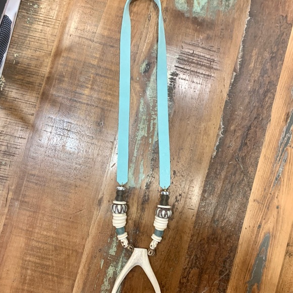 Hand Crafted Jewelry - 🌾Artisan Antler Pendant Necklace